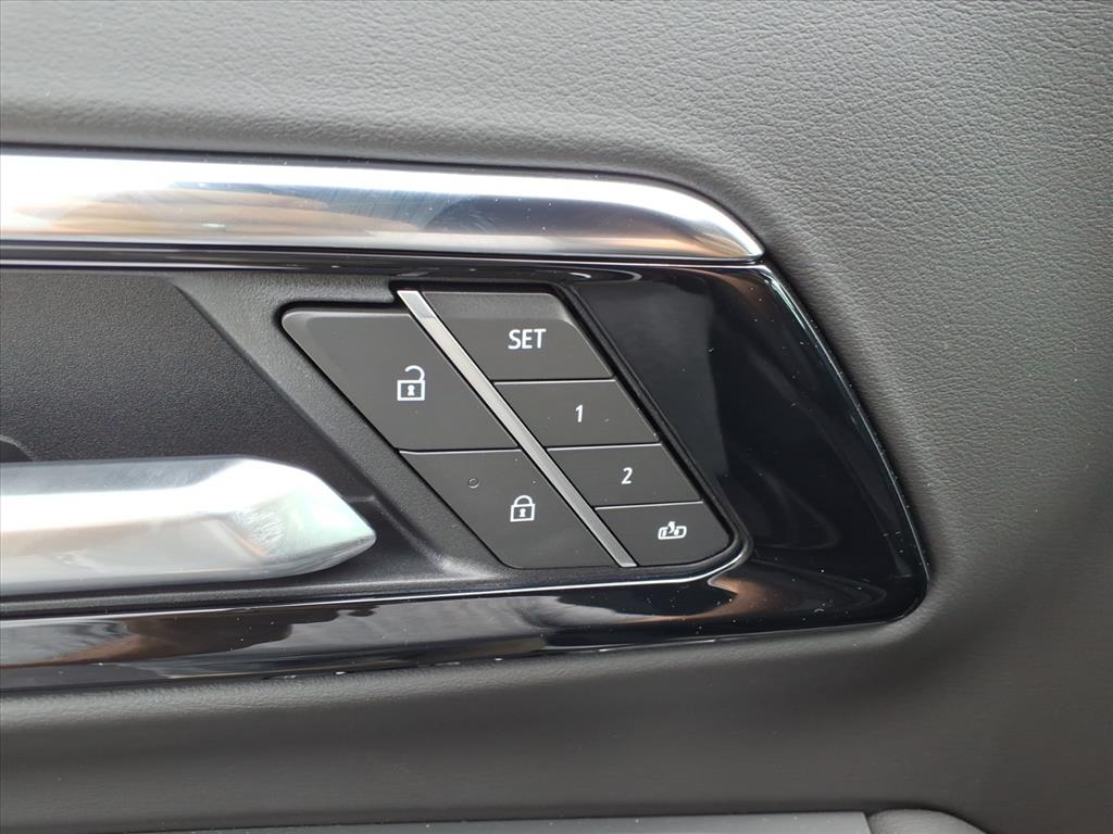 2026 Chevrolet Suburban High Country - Photo 18