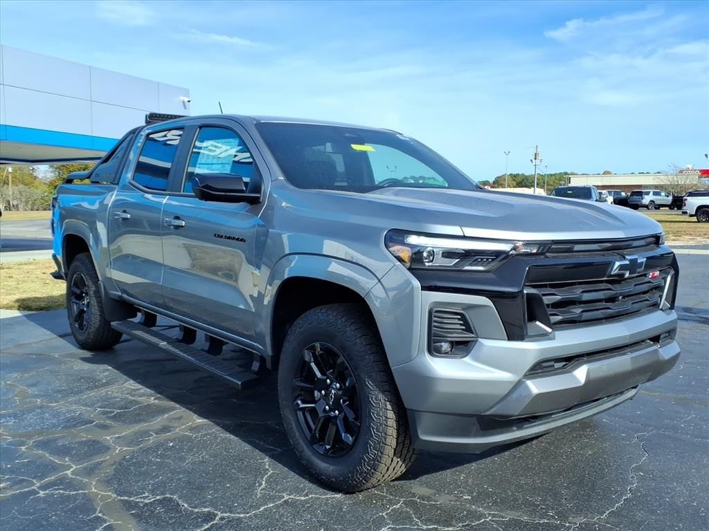 2025 Chevrolet Colorado Truck Crew Cab 