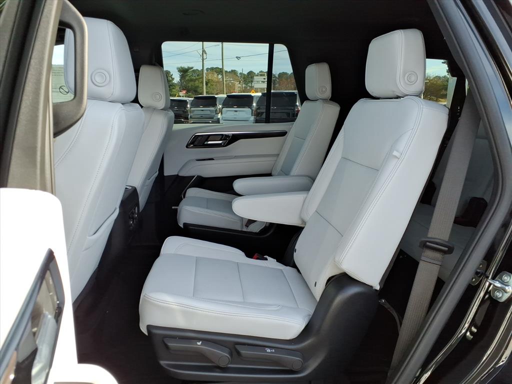 2026 Chevrolet Tahoe Premier - Photo 16
