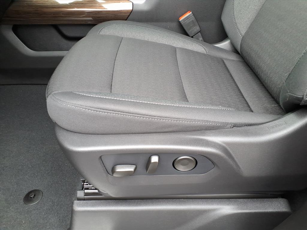 2026 Chevrolet Silverado 1500 RST - Photo 13