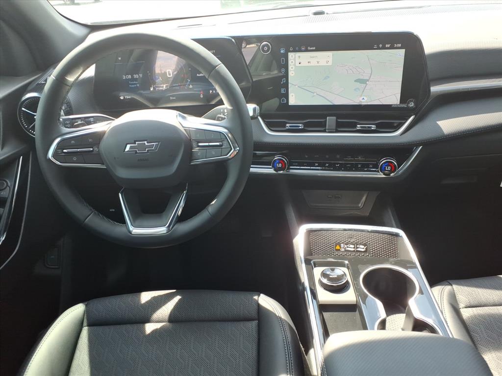 2027 Chevrolet Equinox LT - Photo 12