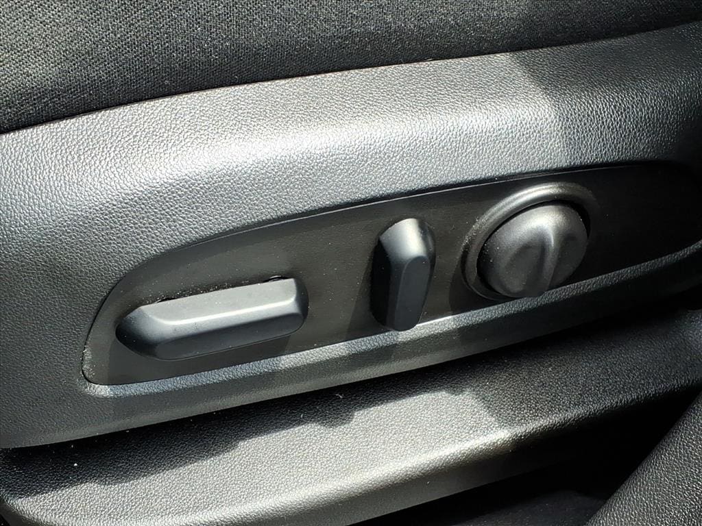 2024 Chevrolet Equinox LT - Photo 15