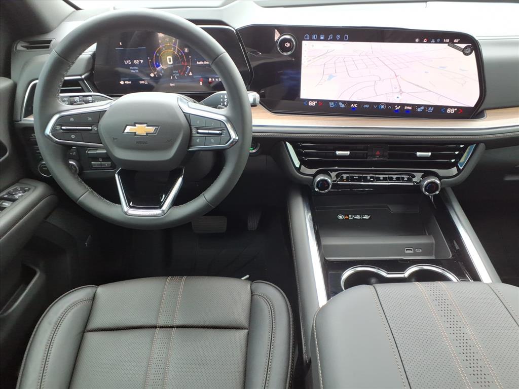 2026 Chevrolet Suburban High Country - Photo 13
