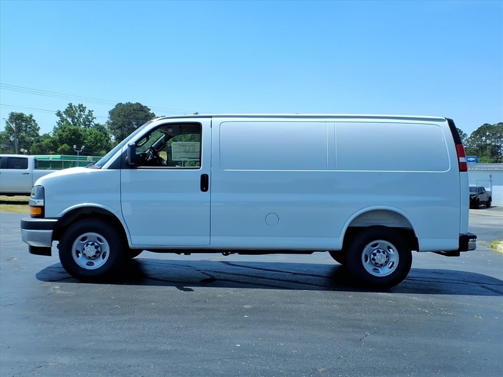 New 2026 Chevrolet Express Cargo WT Van