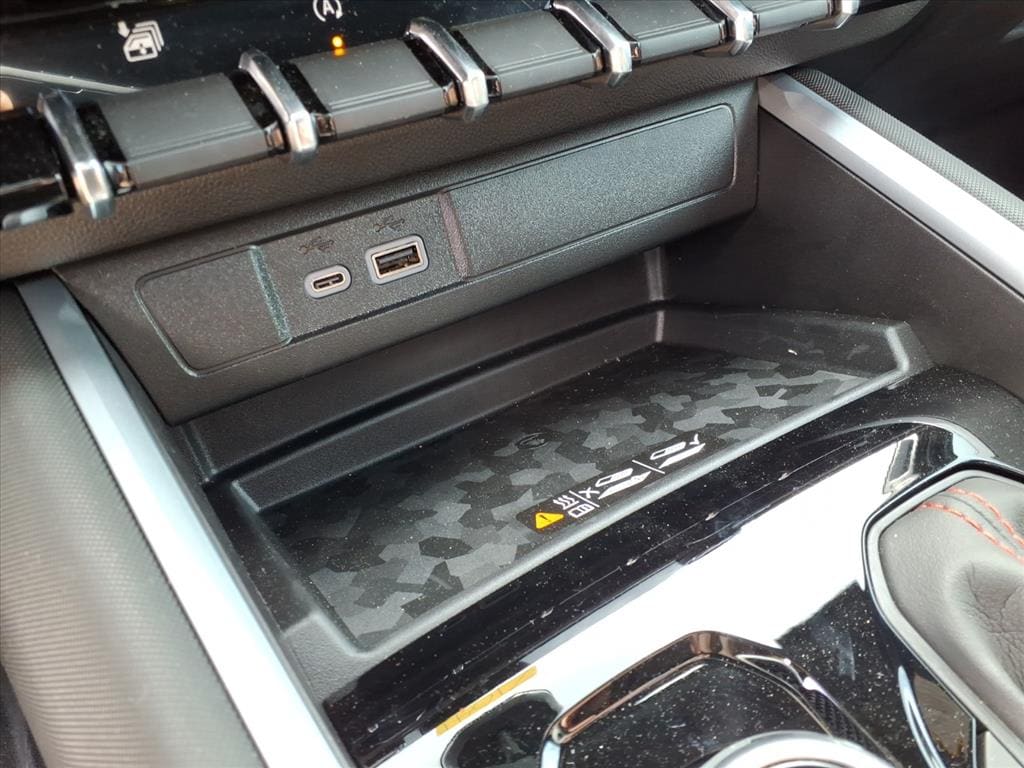 2025 Chevrolet Colorado Z71 - Photo 20