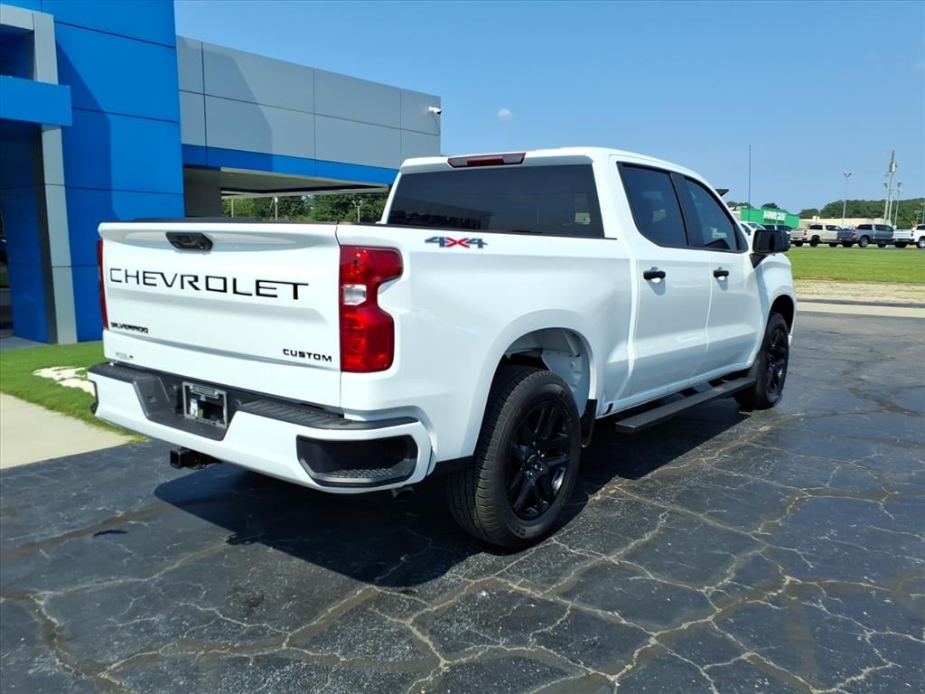 New 2026 Chevrolet Silverado 1500 Custom Truck