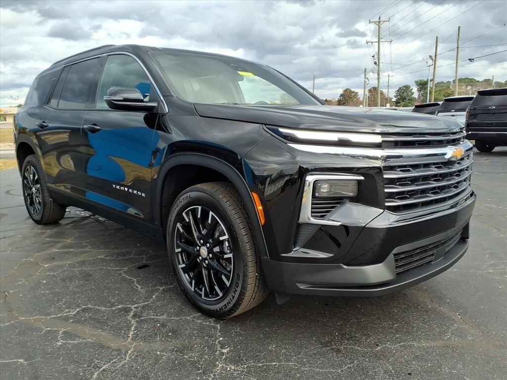 New 2026 Chevrolet Traverse LT SUV