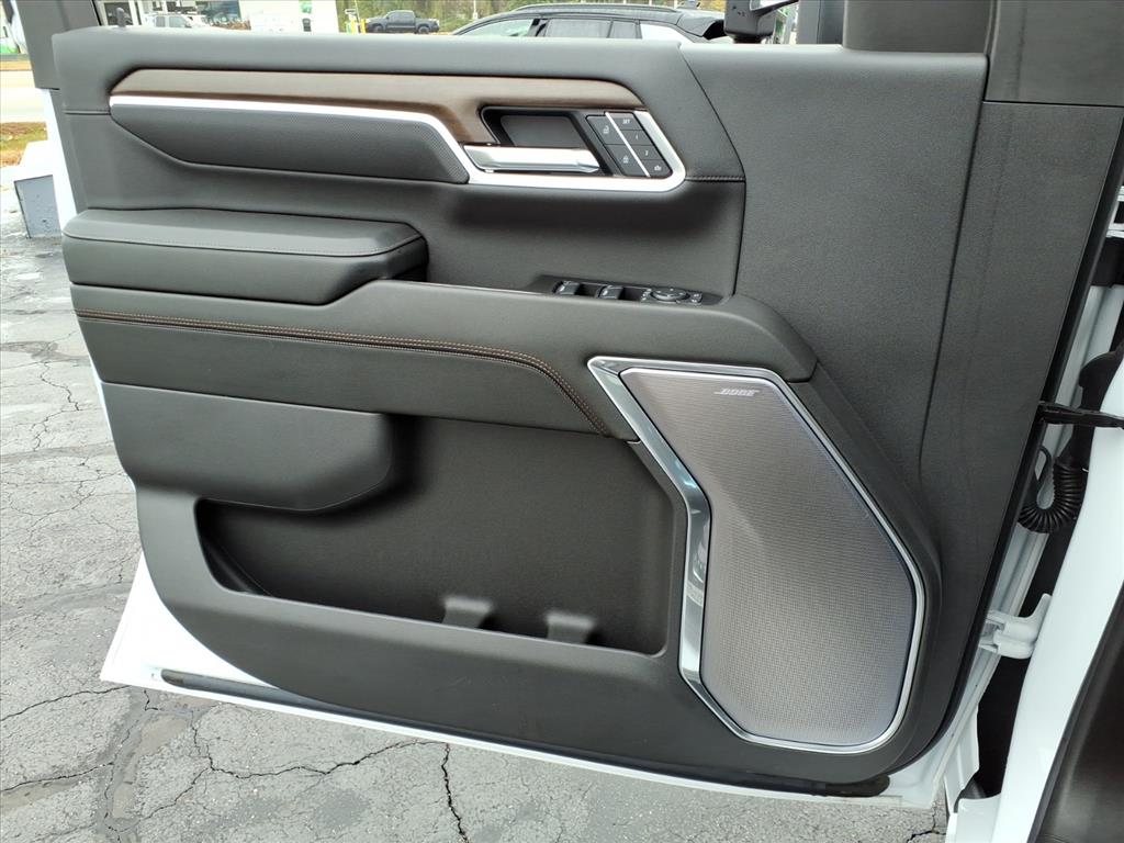 2025 Chevrolet Silverado 2500 HD High Country - Photo 25