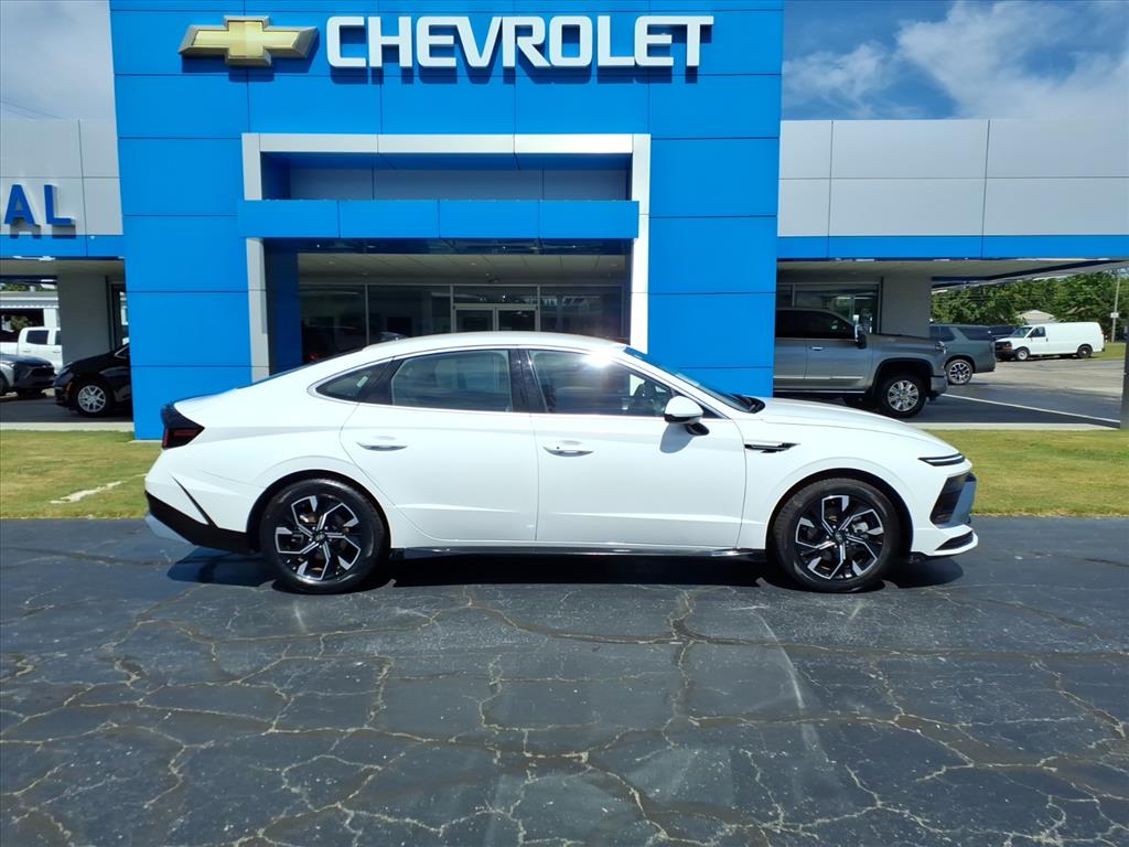 Used 2025 Hyundai Sonata SEL