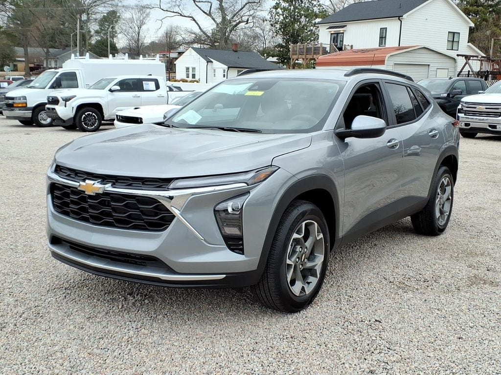 New 2026 Chevrolet Trax LT SUV