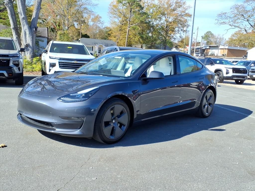 2023 Tesla Model 3 photo 3