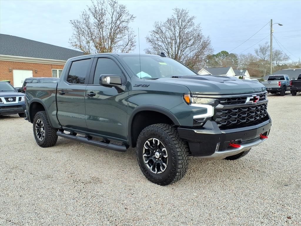 2026 Chevrolet Silverado 1500 ZR2's photo