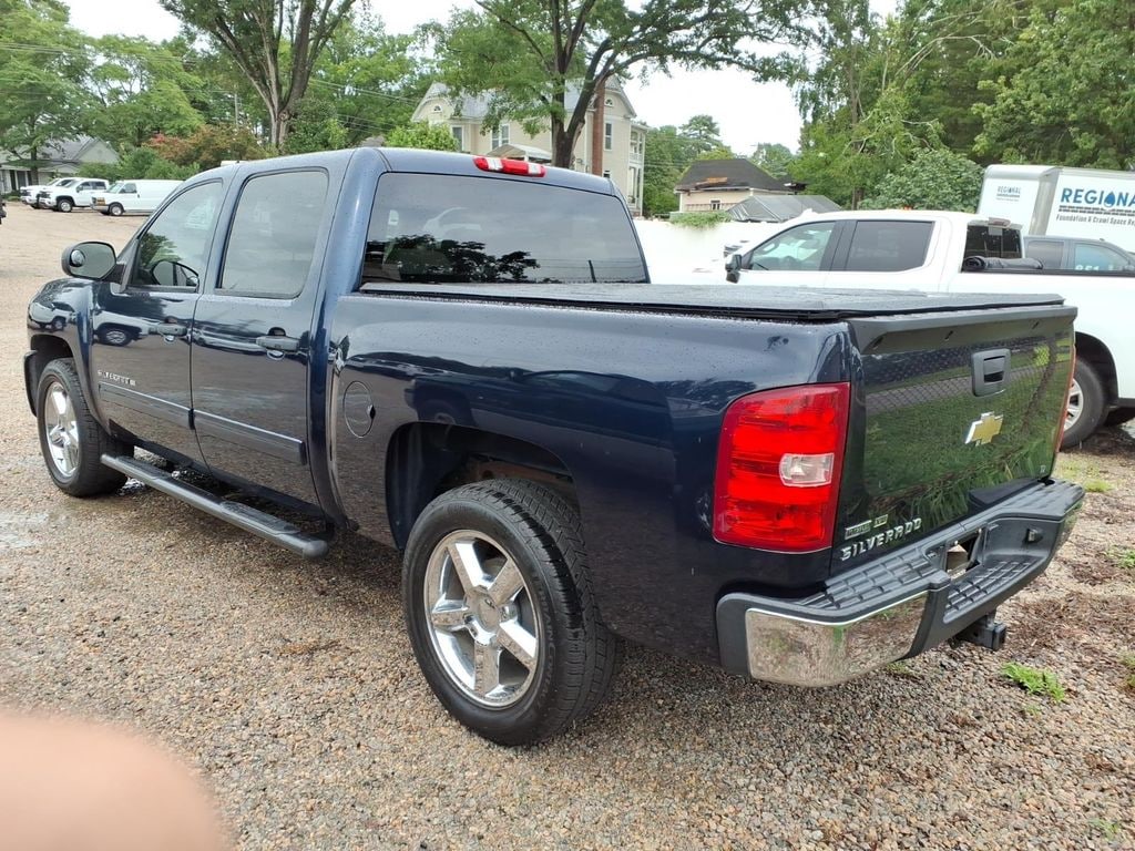Used 2011 Chevrolet Silverado 1500 Xtra Fuel Economy Truck