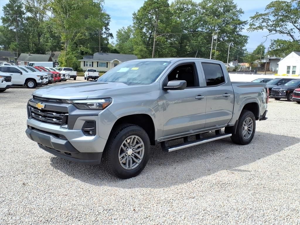 New 2025 Chevrolet Colorado WT/LT Truck