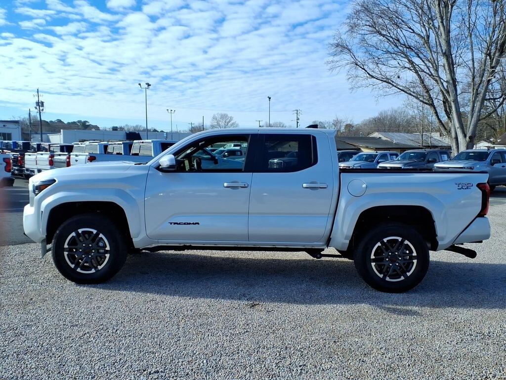 Used 2024 Toyota Tacoma TRD Sport Truck