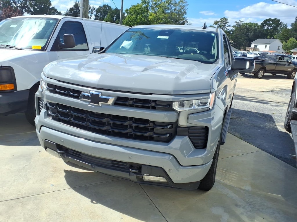 Used 2024 Chevrolet Silverado 1500 RST Truck