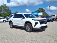 2026 Chevrolet Traverse LT SUV