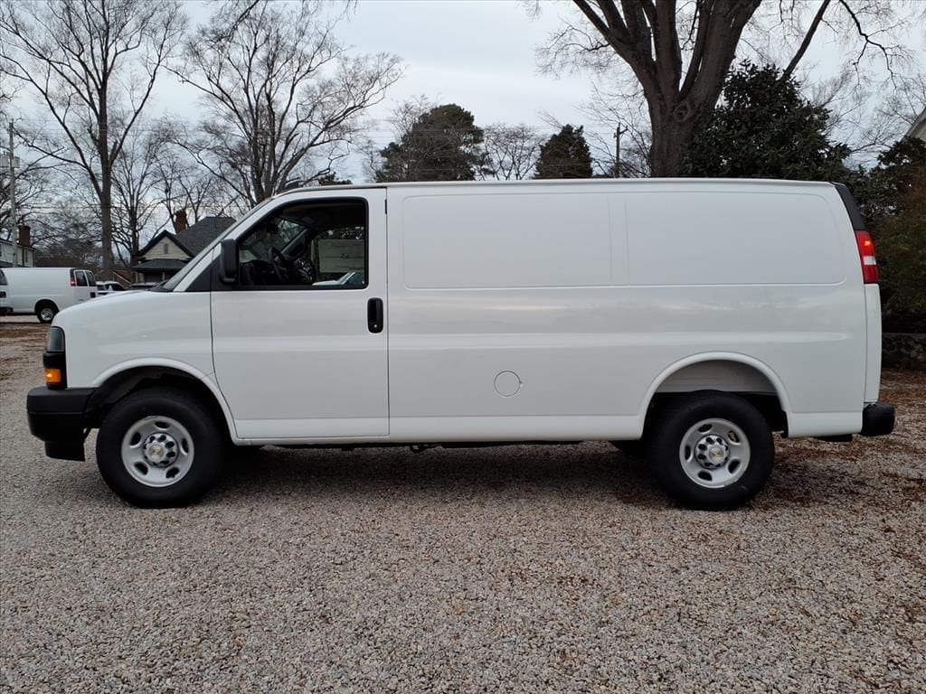 New 2025 Chevrolet Express Cargo 2500 WT Van