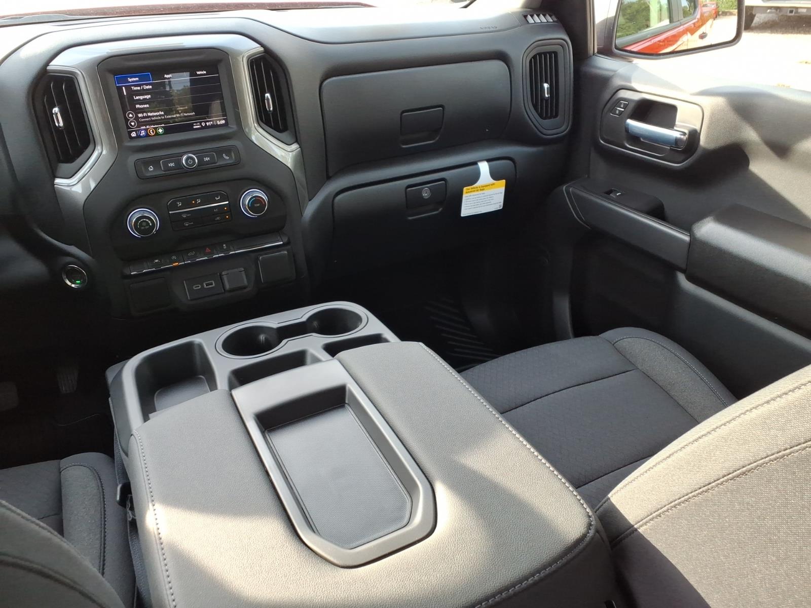 2026 Chevrolet Silverado 1500 Custom - Photo 17