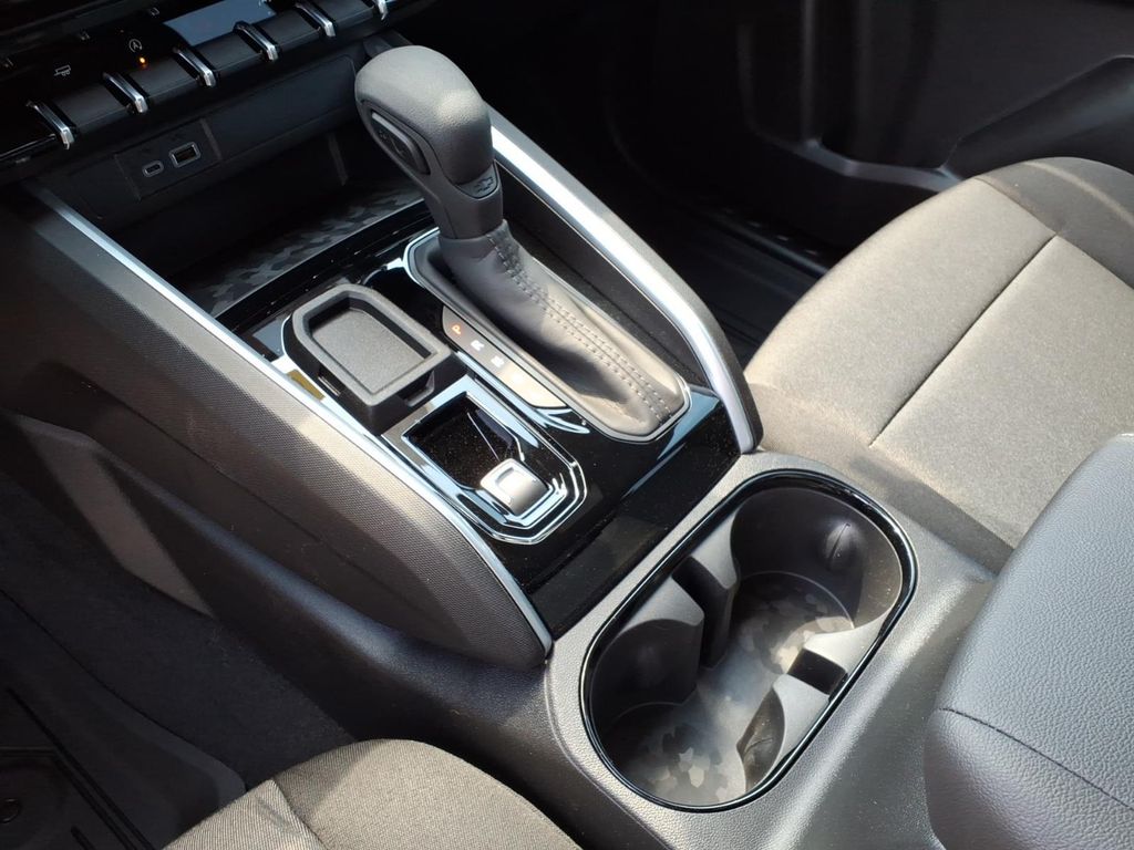 2026 Chevrolet Colorado Work Truck - Photo 13