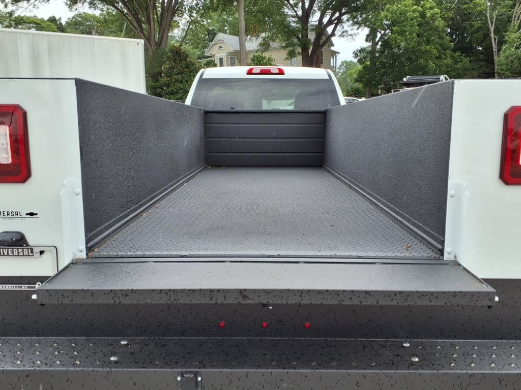 2025 Chevrolet Silverado 3500 HD Work Truck - Photo 9