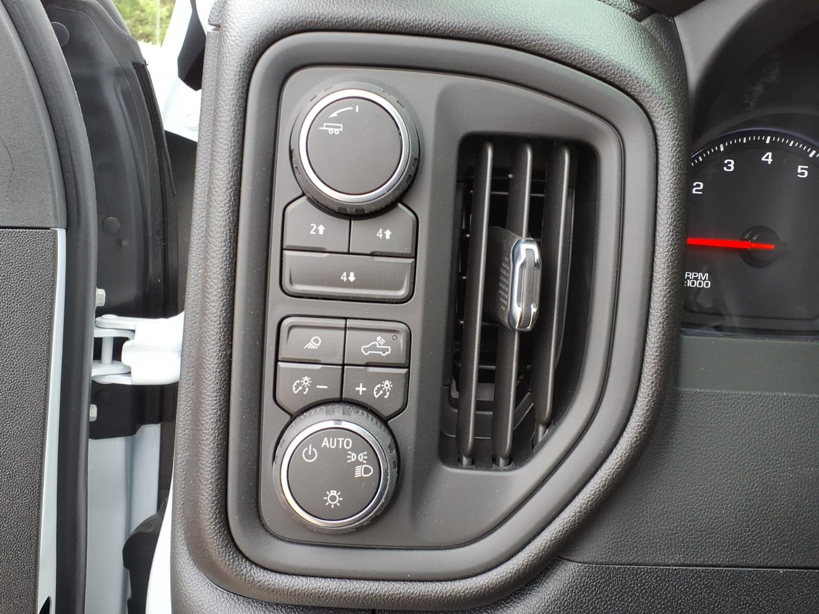 2026 Chevrolet Silverado 2500 HD Work Truck - Photo 30