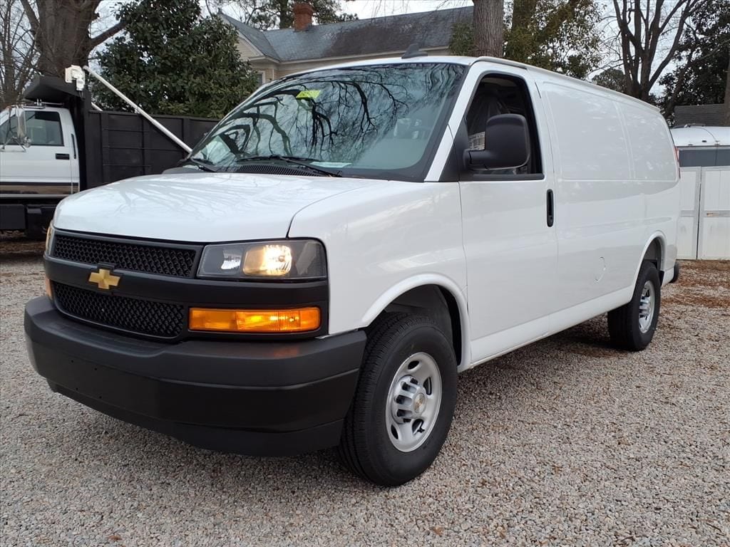 New 2025 Chevrolet Express Cargo 2500 WT Van