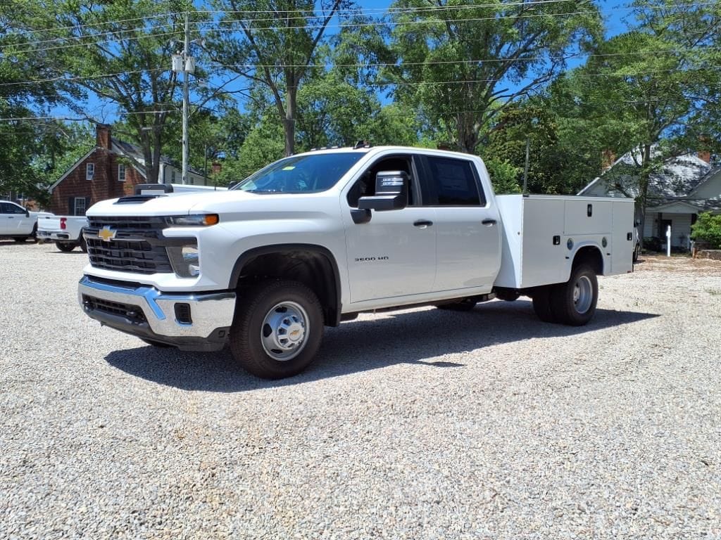 New 2025 Chevrolet Silverado 3500 HD Chassis Cab Work Truck Truck