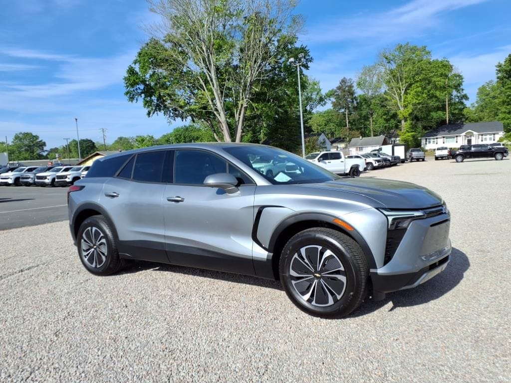 2025 Chevrolet Blazer EV LT's photo