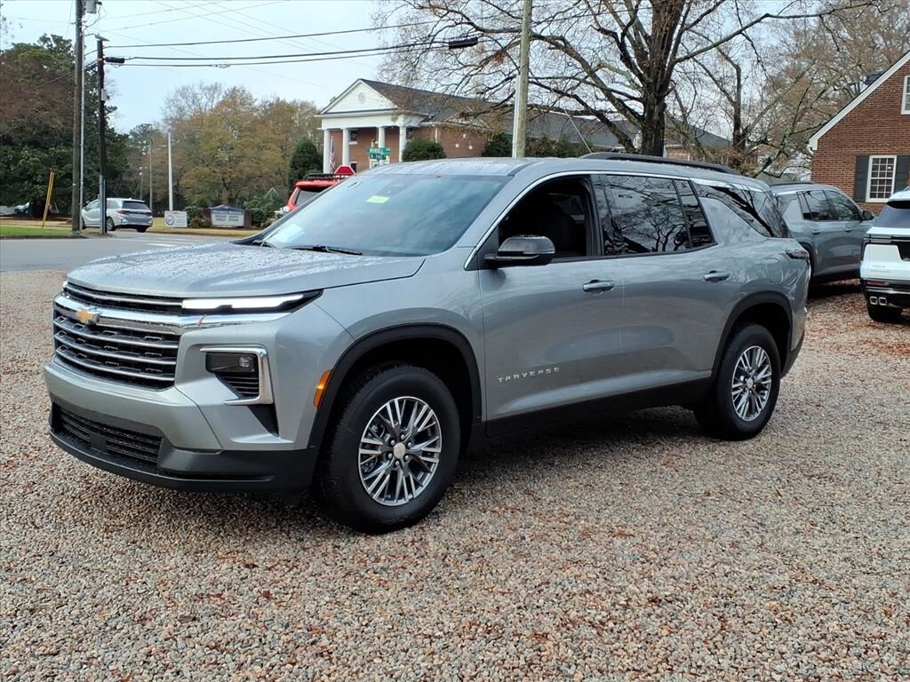 New 2026 Chevrolet Traverse LT SUV
