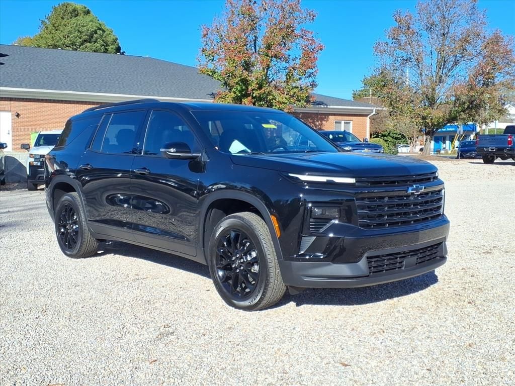 New 2026 Chevrolet Traverse LT SUV