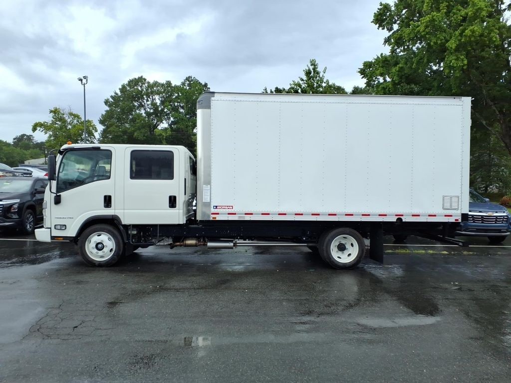 New 2027 Chevrolet Low Cab Forward 4500 HG Base Truck