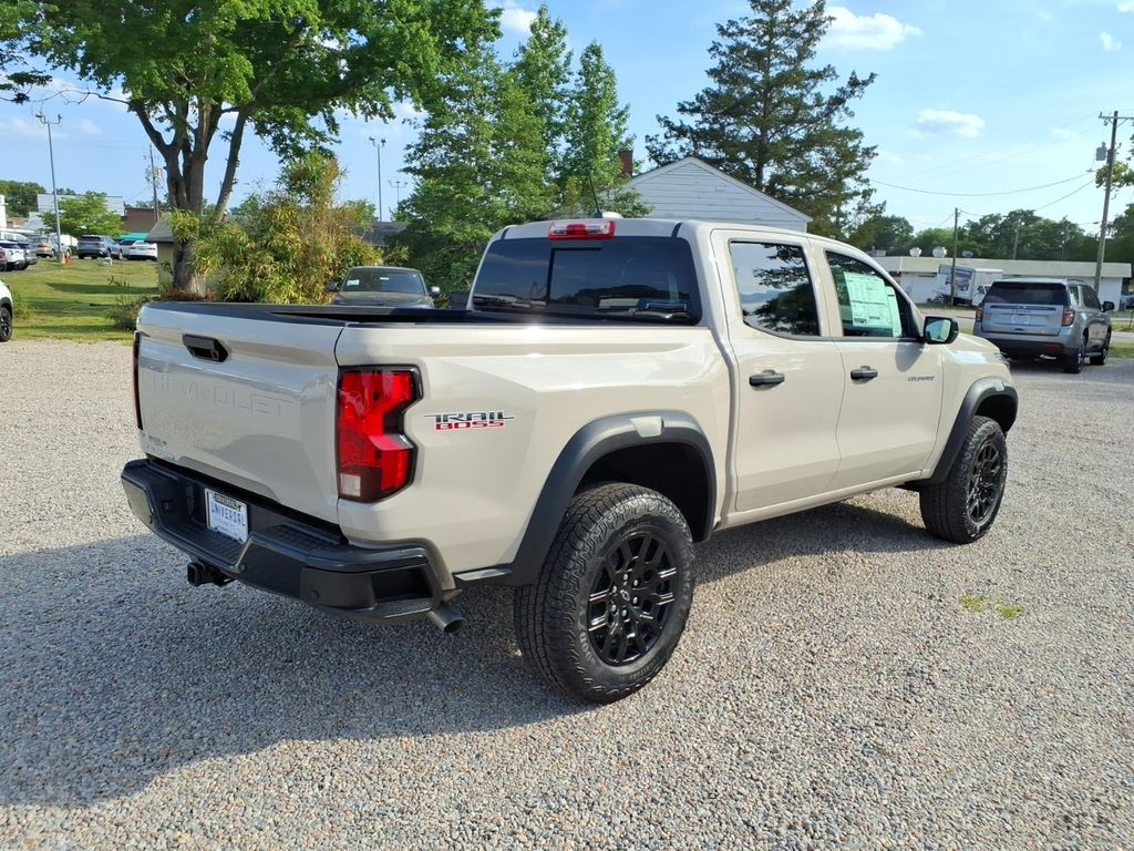 2026 Chevrolet Colorado Trail Boss - Photo 7