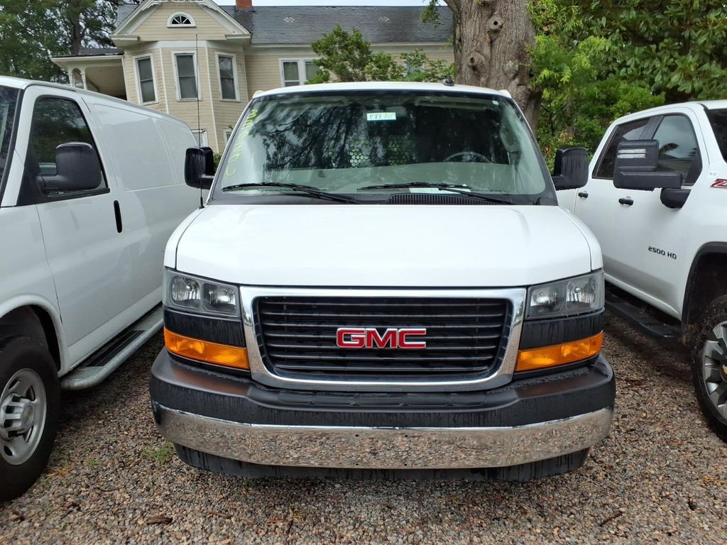 1GTW7AFP4R1240305