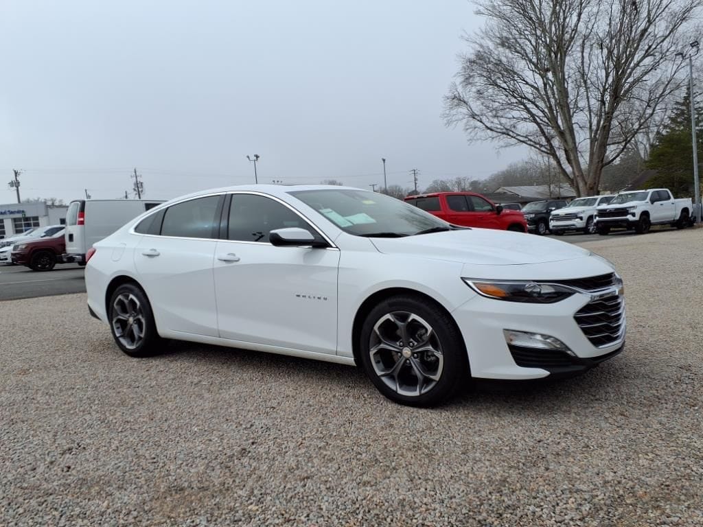 2024 Chevrolet Malibu Sedan 