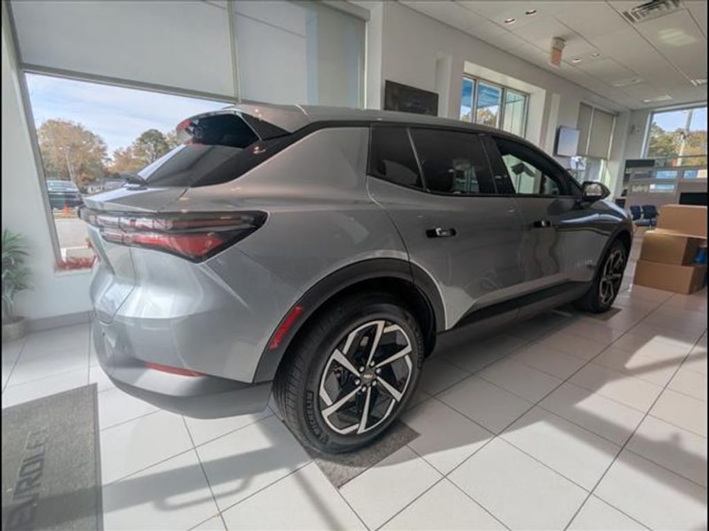 New 2026 Chevrolet Equinox EV LT SUV