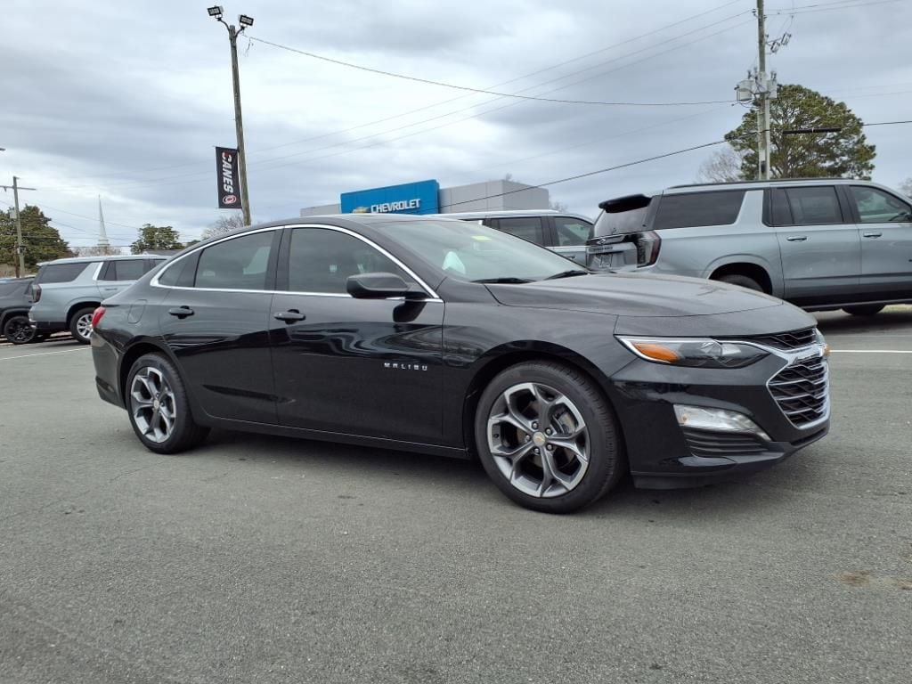 2024 Chevrolet Malibu Sedan 
