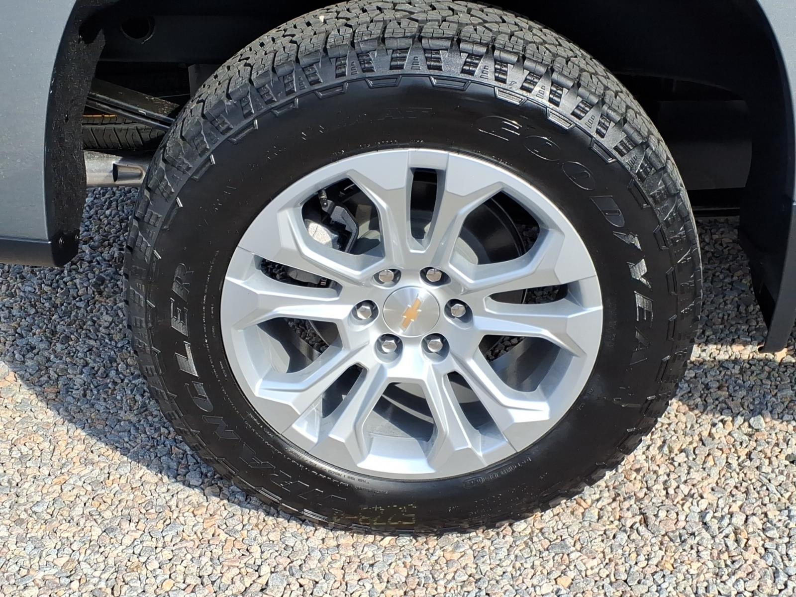 2026 Chevrolet Silverado 1500 LTZ - Photo 15
