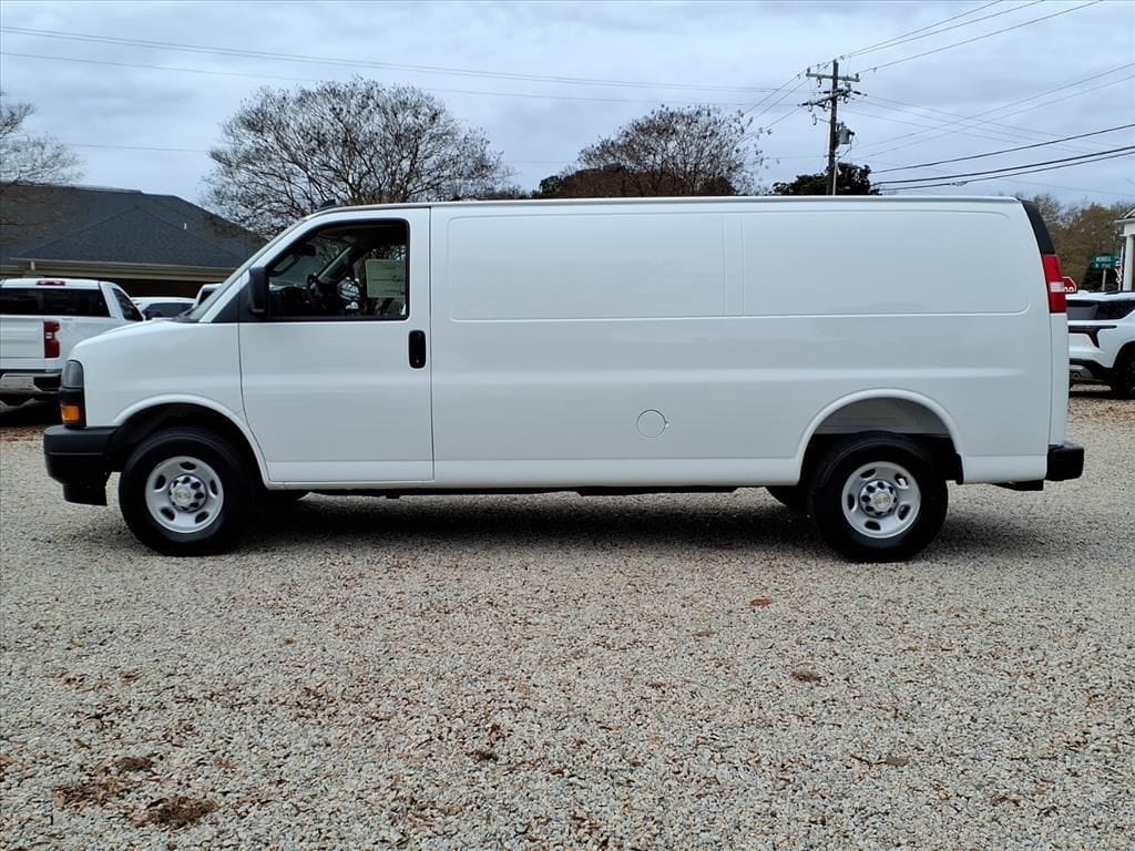 New 2025 Chevrolet Express Cargo 2500 WT Van