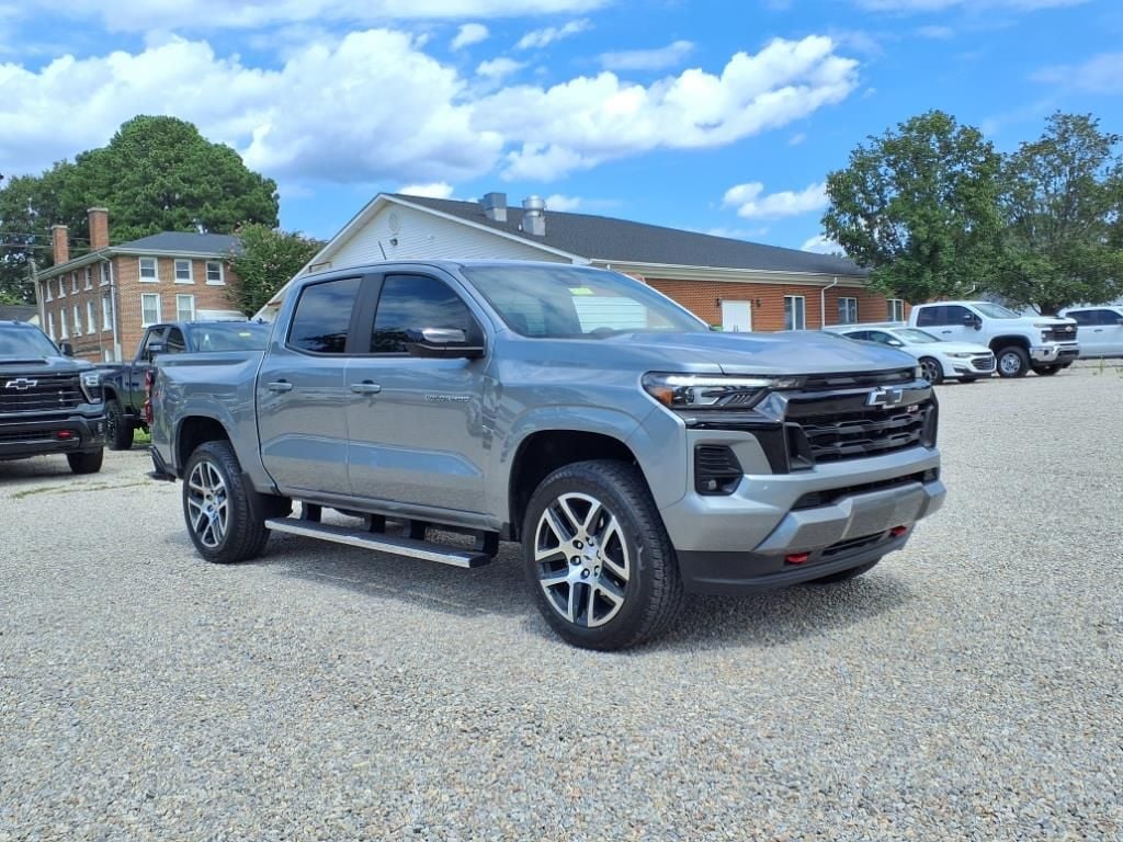 2024 Chevrolet Colorado Z71's photo