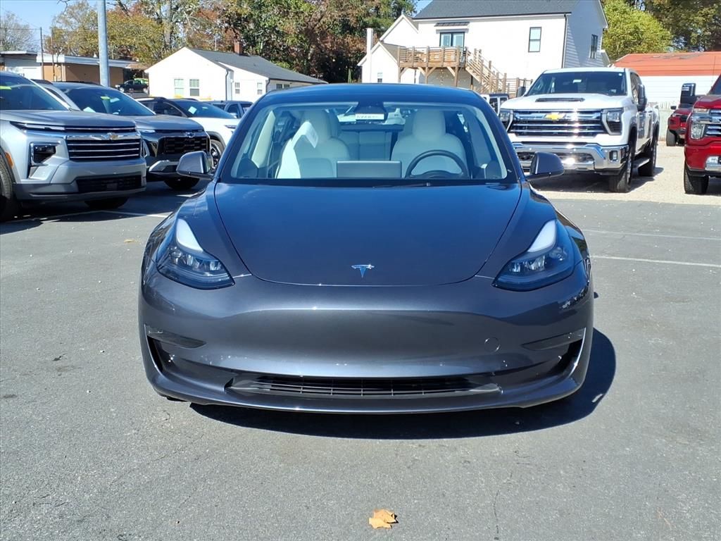 2023 Tesla Model 3 photo 2