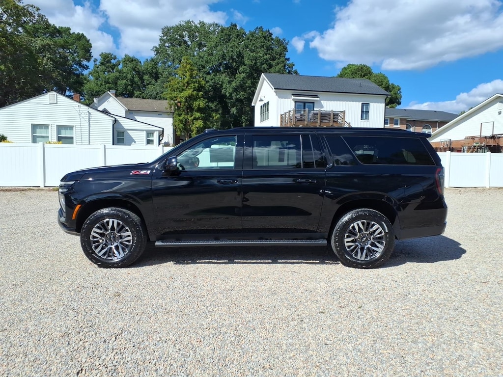 New 2026 Chevrolet Suburban Z71 SUV