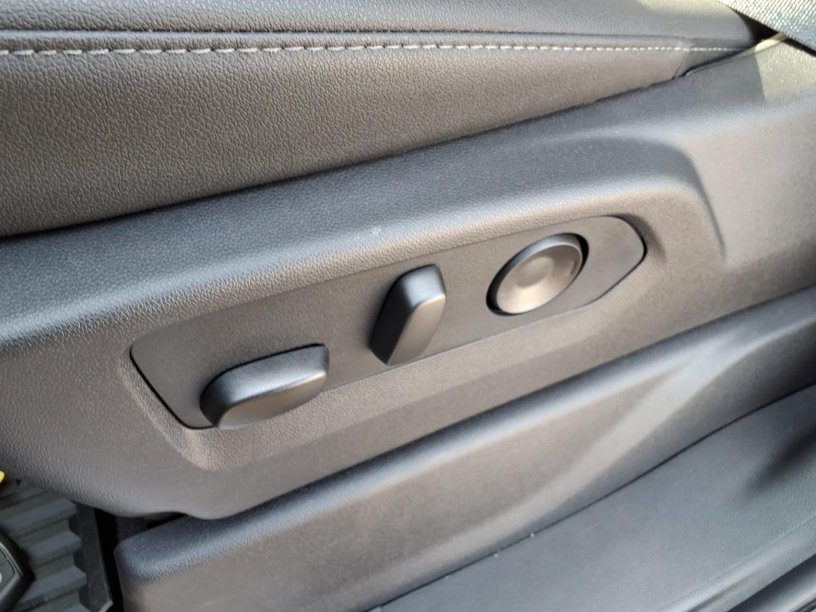 2026 Chevrolet Silverado 1500 LTZ - Photo 22
