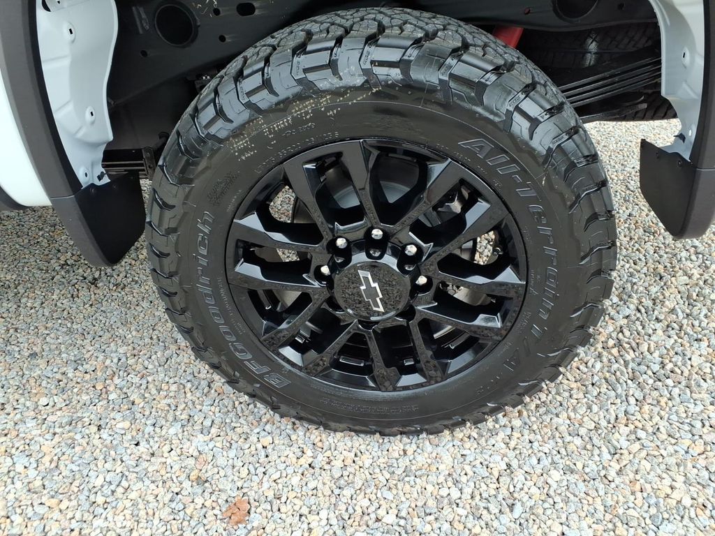 2026 Chevrolet Silverado 2500 HD LT - Photo 17