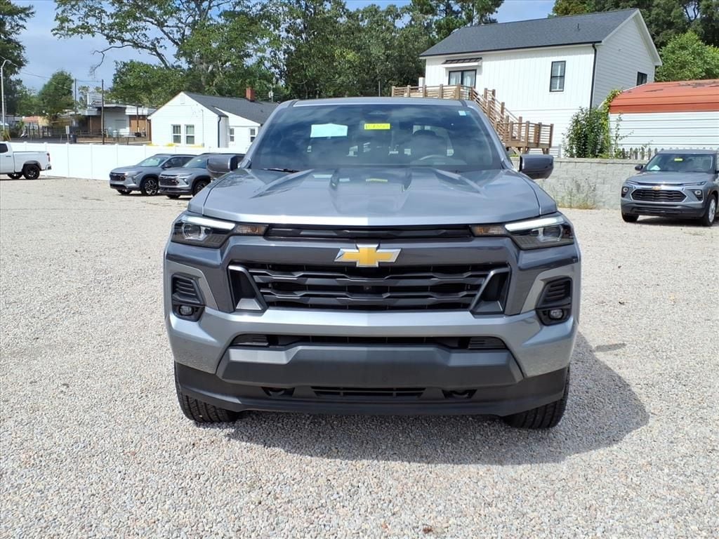 New 2025 Chevrolet Colorado WT/LT Truck