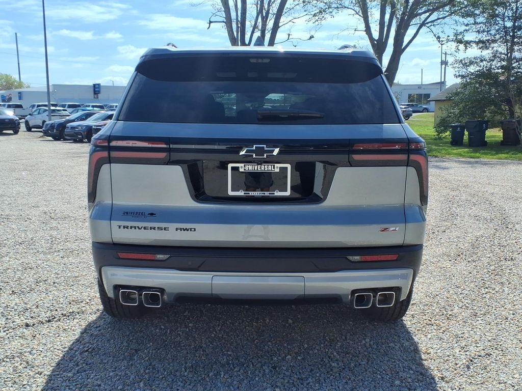 2026 Chevrolet Traverse Z71 - Photo 6