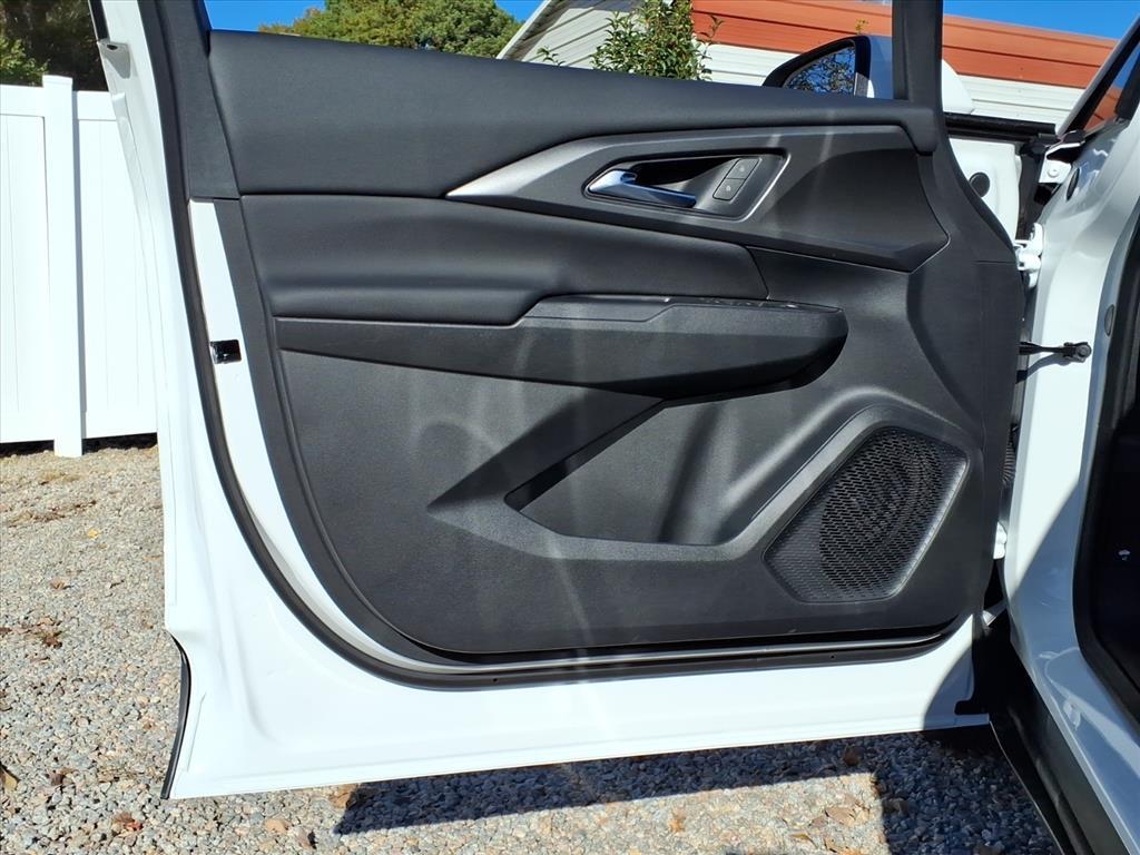 2026 Chevrolet Equinox EV 1LT - Photo 12