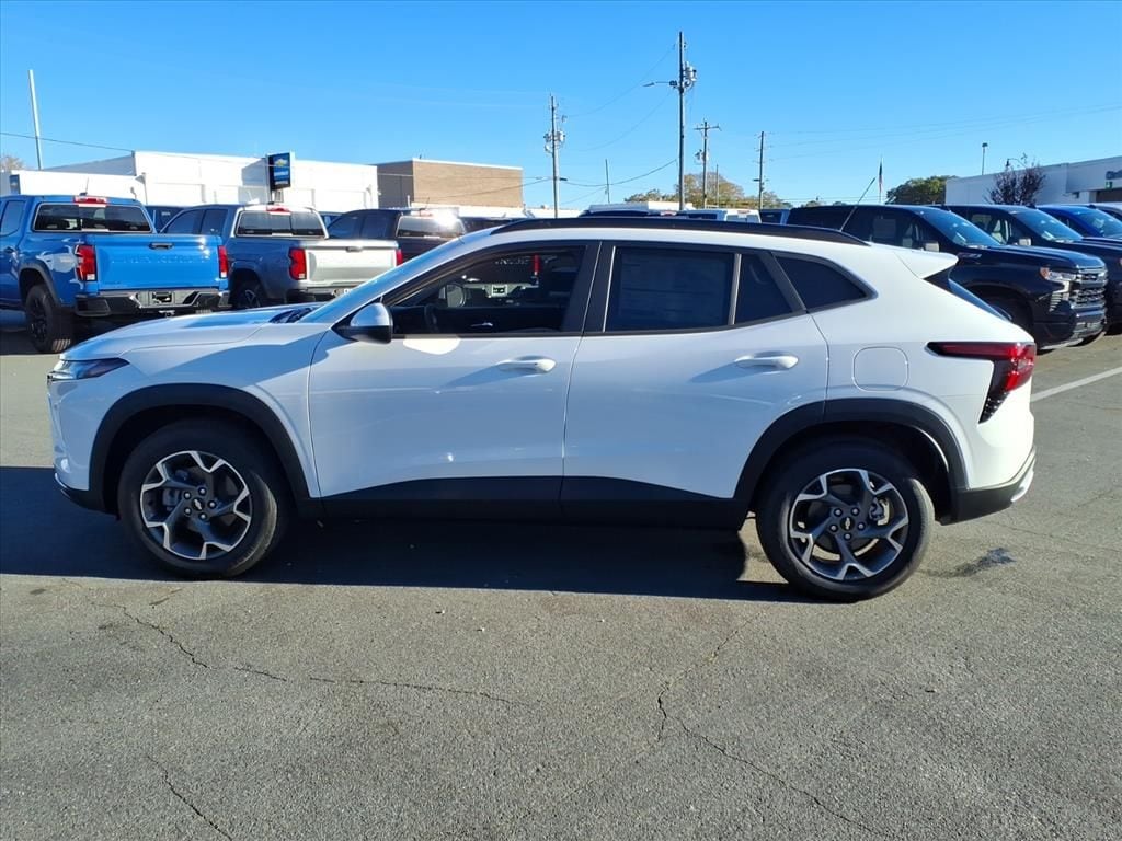 New 2026 Chevrolet Trax LT SUV