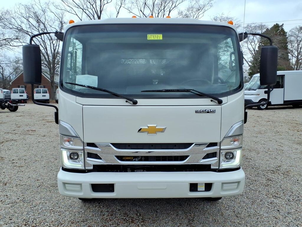 New 2025 Chevrolet Low Cab Forward 5500 XG Base Truck