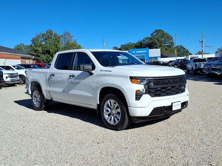 2022 Chevrolet Silverado 1500 Custom Truck